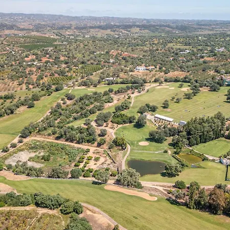 Getaway, Quinta Do Gomeira Apartment